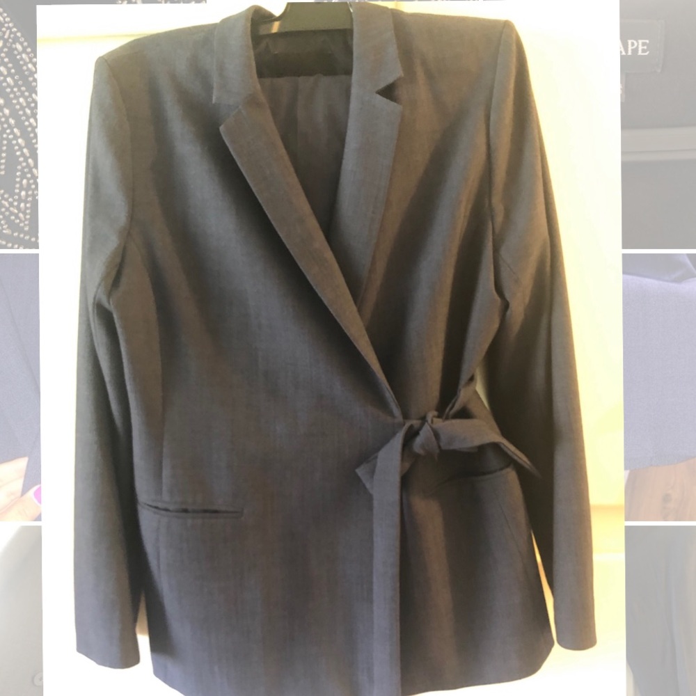 Banana republic two-piece suit￼